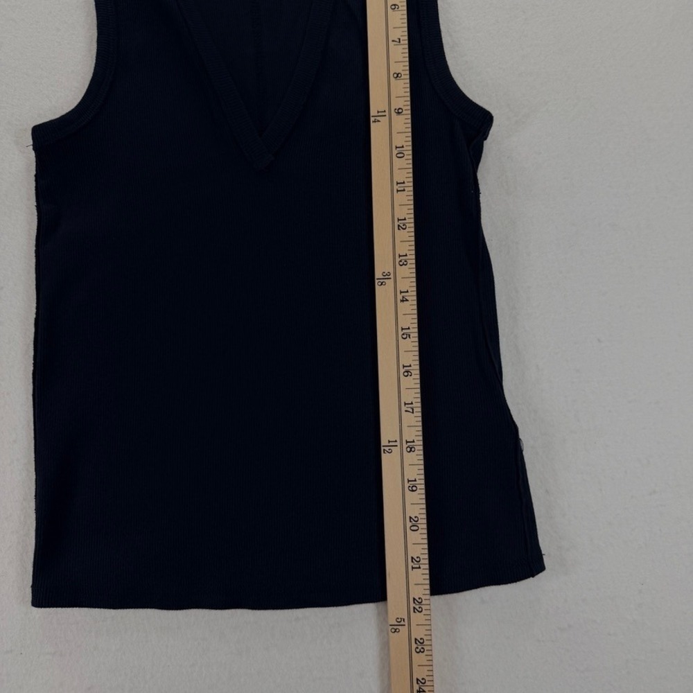 Free People We The Free Ribbed Deep V Tank Top Black Size S NWOT - Picture 7 of 9
